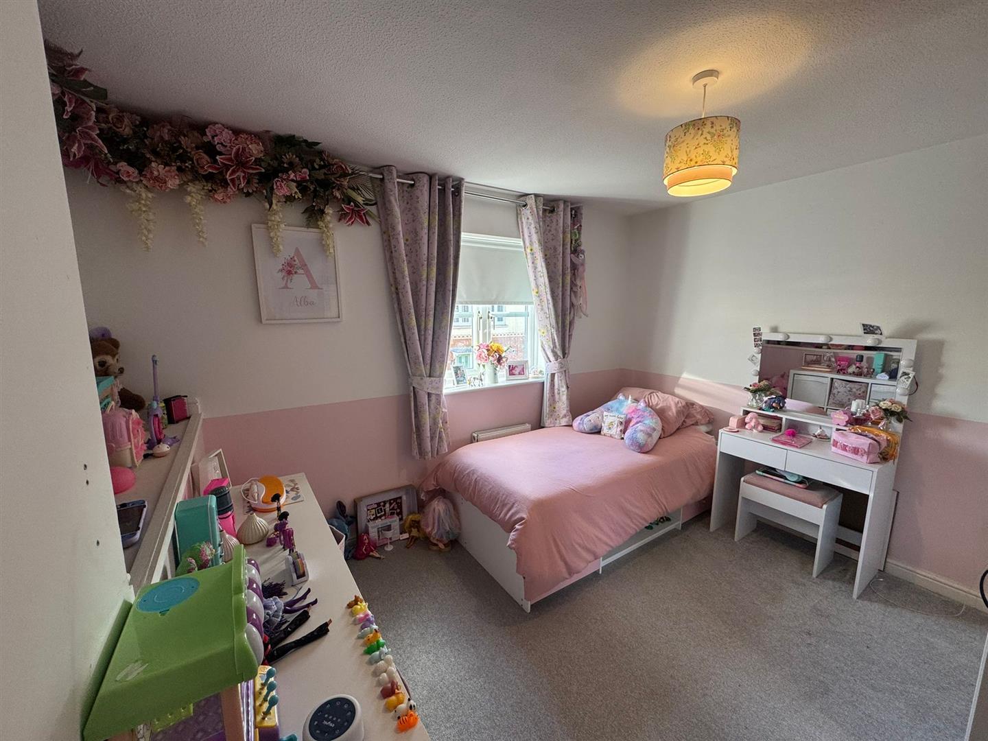 Ger Y Nant, Birchgrove, Swansea, SA7 0HD